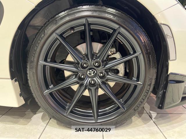 Toyota GR86 2024-06 8279298-13