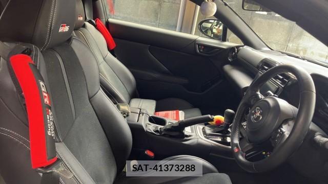 Toyota GR86 2022-01 8280960-5