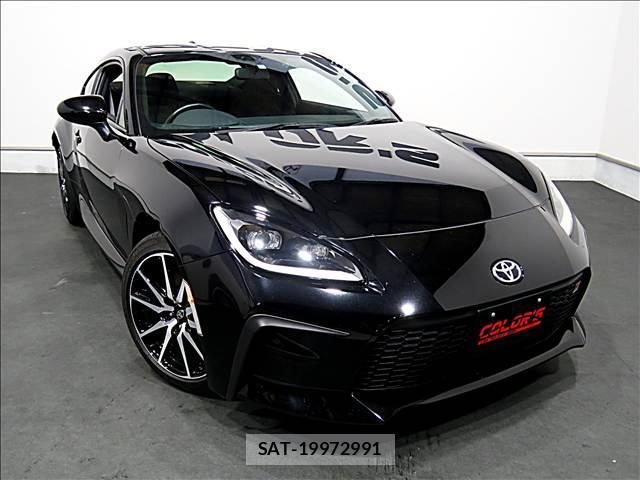 Toyota GR86 2022-01 8281266-1
