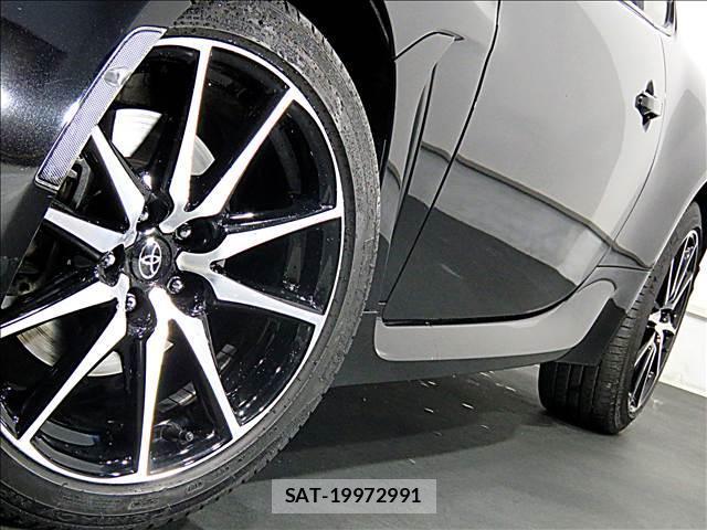 Toyota GR86 2022-01 8281266-17