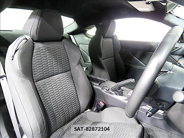Toyota GR86 2023-11 8281269-11