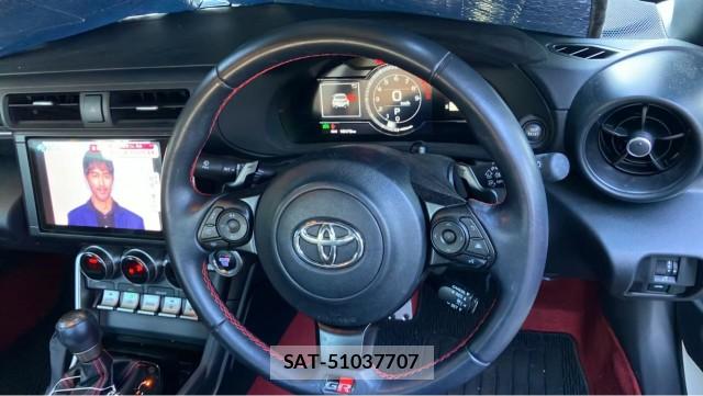 Toyota GR86 2024-07 8282137-16