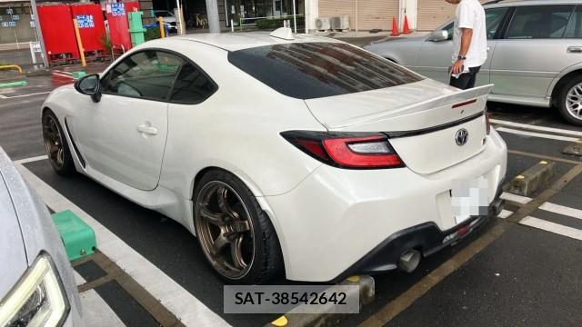 Toyota GR86 2021-12 8282455-13