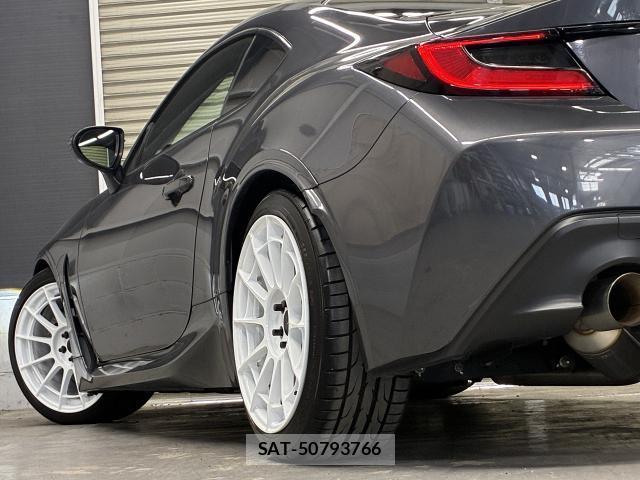 Toyota GR86 2023-04 8283745-9