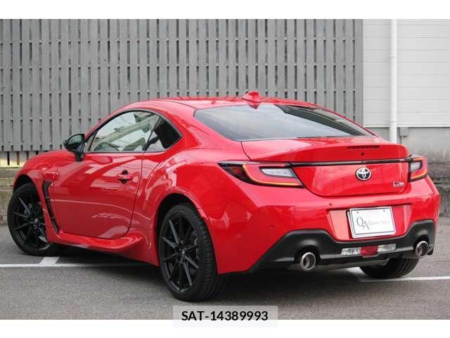 Toyota GR86 2024-09 8285119-1