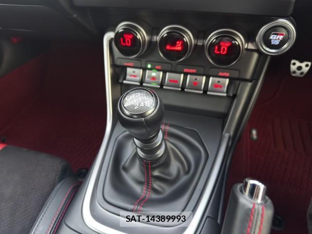 Toyota GR86 2024-09 8285119-14