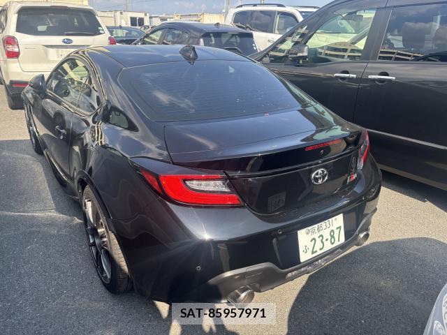 Toyota GR86 2024-07 8285369-1