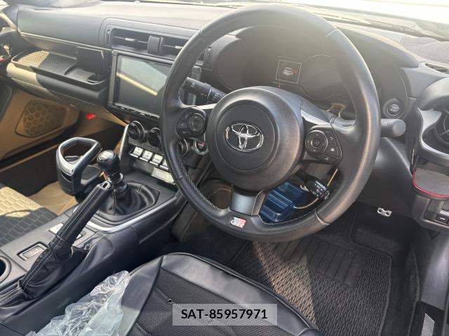 Toyota GR86 2024-07 8285369-2