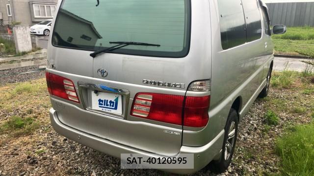 Toyota GRAND HIACE 2000-08 8280880-12
