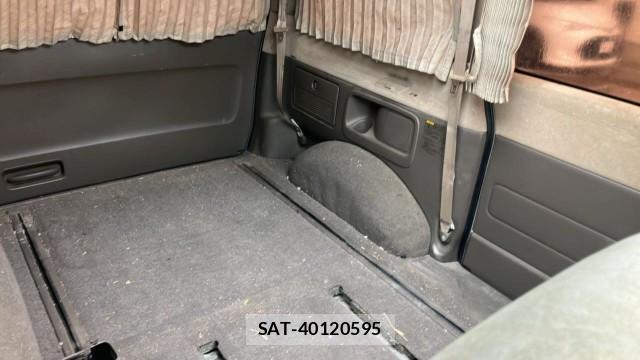 Toyota GRAND HIACE 2000-08 8280880-6