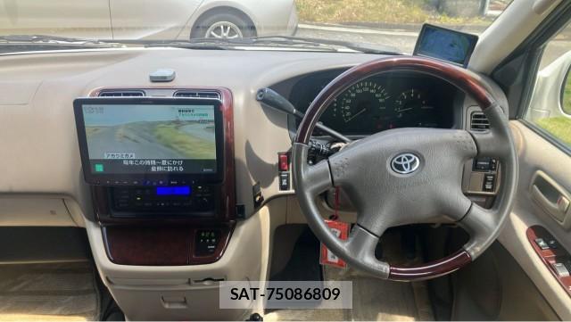 Toyota GRANVIA 2001-08 8280698-15
