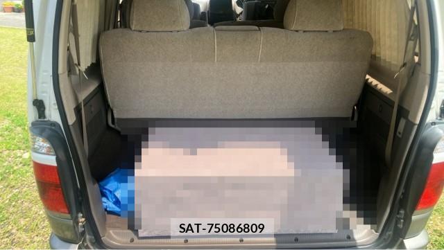 Toyota GRANVIA 2001-08 8280698-16