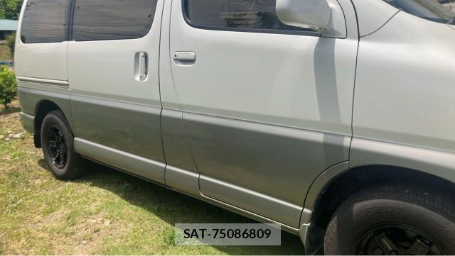 Toyota GRANVIA 2001-08 8280698-3