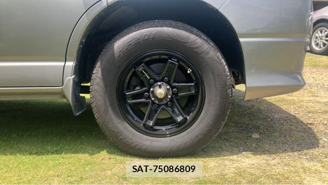 Toyota GRANVIA 2001-08 8280698-7
