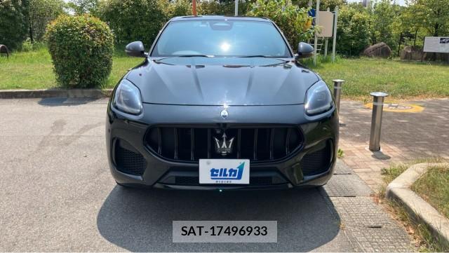 Maserati Grecale 2023-09 8282059-8
