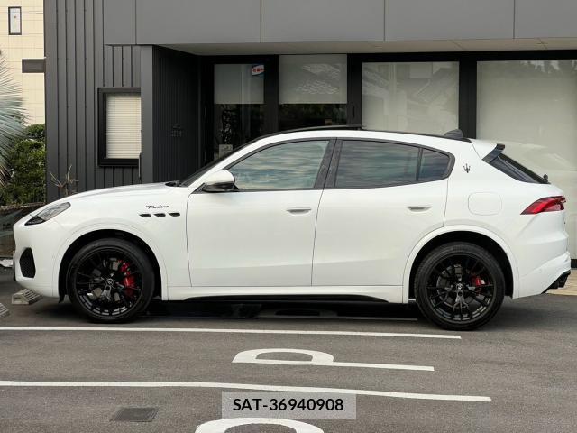 Maserati Grecale 2024-11 8282542-10
