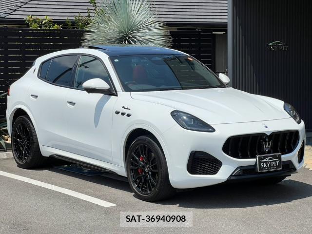 Maserati Grecale 2024-11 8282542-3