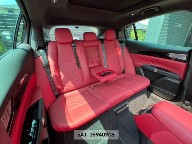 Maserati Grecale 2024-11 8282542-7
