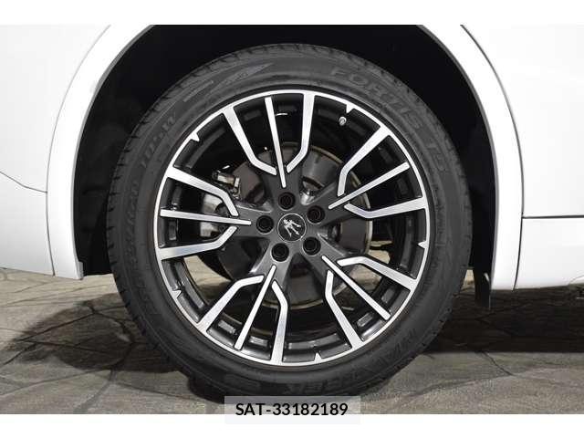 Maserati Grecale 2023-03 8285782-10