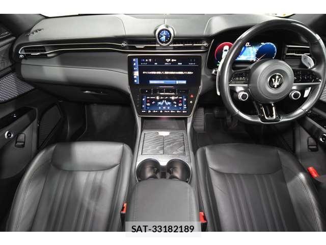 Maserati Grecale 2023-03 8285782-2