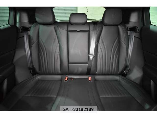 Maserati Grecale 2023-03 8285782-7