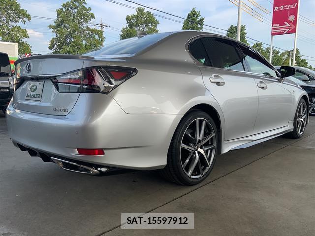 Lexus GS 2015-11 8277829-6