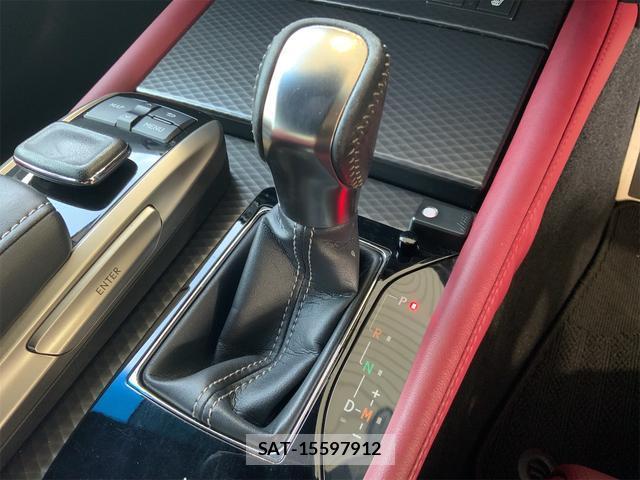 Lexus GS 2015-11 8277829-9