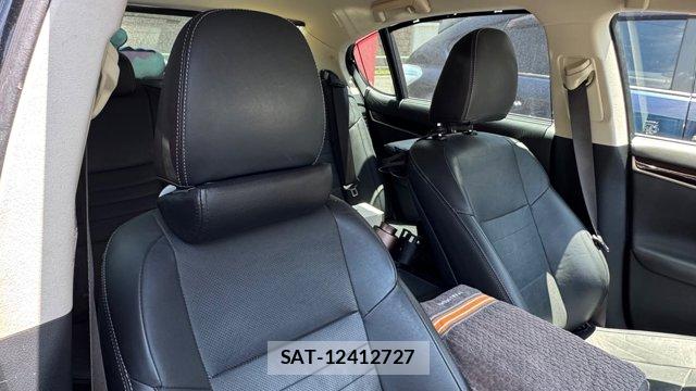 Lexus GS 2016-04 8281923-3