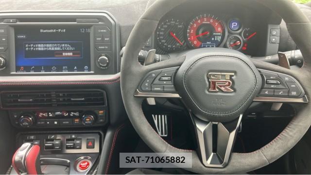 Nissan GT-R 2022-05 8281076-16