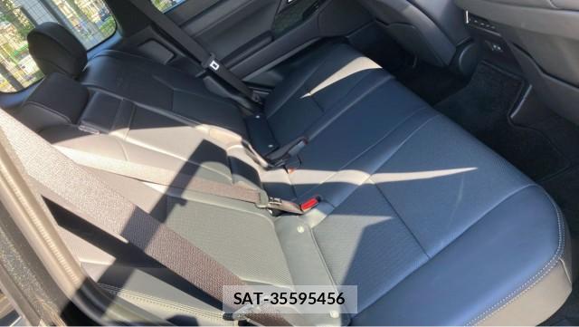 Lexus GX 2026-03 8280909-6