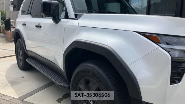 Lexus GX 2026-04 8281103-3