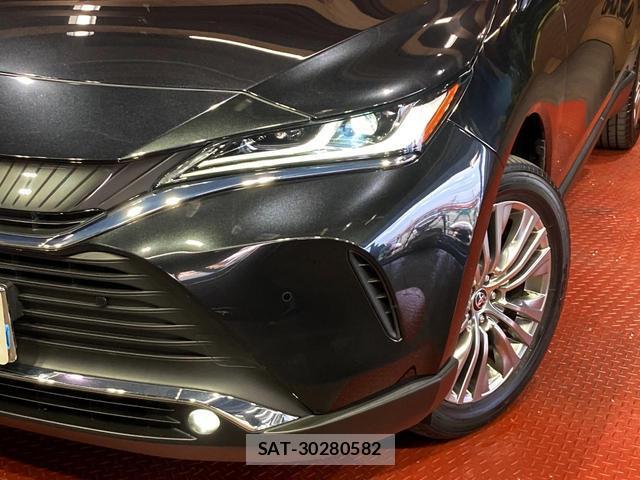 Toyota HARRIER HYBRID 2023-06 8277639-11