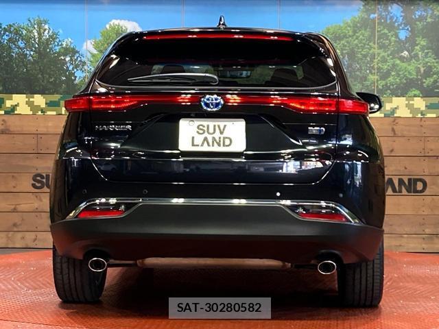 Toyota HARRIER HYBRID 2023-06 8277639-14