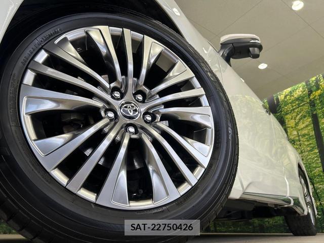 Toyota HARRIER HYBRID 2021-09 8278163-12