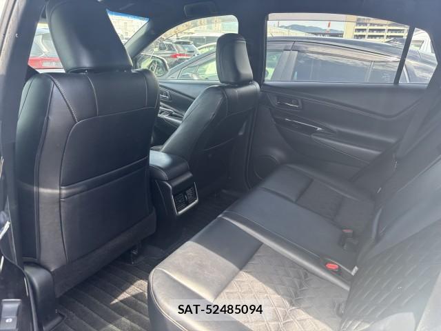 Toyota HARRIER HYBRID 2018-04 8278987-2