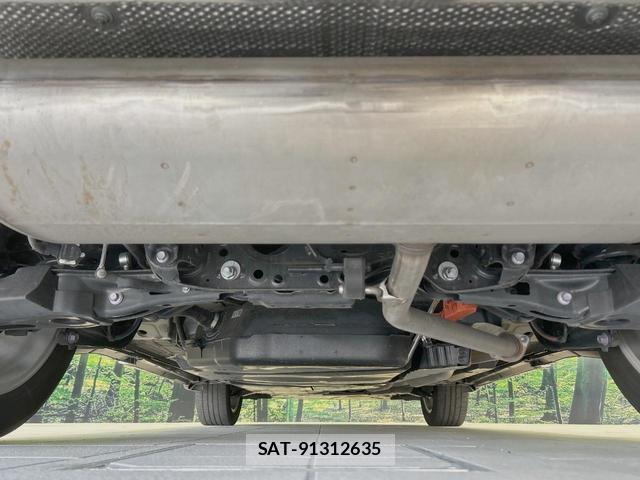 Toyota HARRIER HYBRID 2024-05 8279116-18