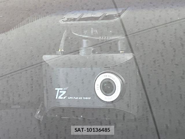 Toyota HARRIER HYBRID 2021-11 8279165-7