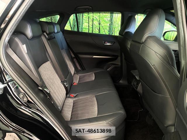 Toyota HARRIER HYBRID 2021-09 8279415-16
