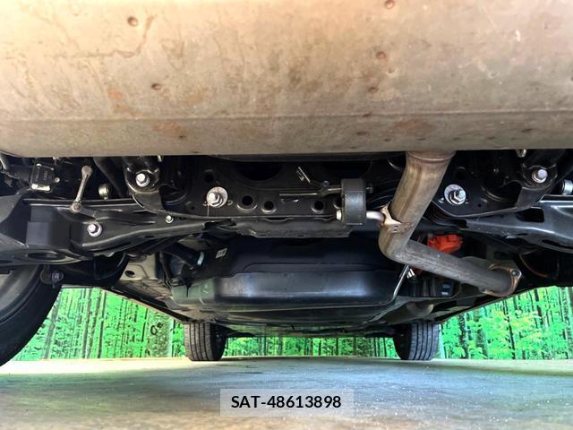 Toyota HARRIER HYBRID 2021-09 8279415-18
