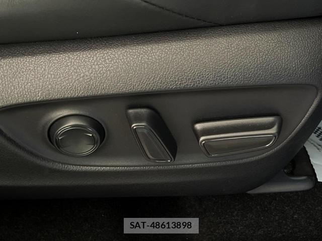 Toyota HARRIER HYBRID 2021-09 8279415-8