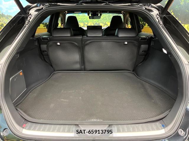 Toyota HARRIER HYBRID 2021-03 8279801-10