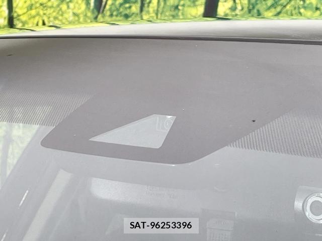 Toyota HARRIER HYBRID 2023-06 8279998-4