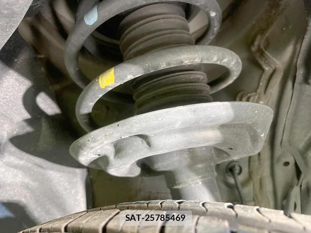 Toyota HARRIER HYBRID 2023-06 8280009-18