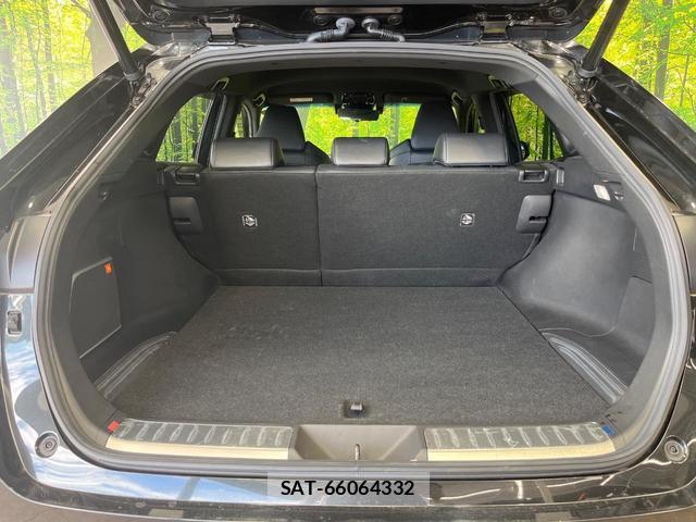Toyota HARRIER HYBRID 2021-08 8280094-9