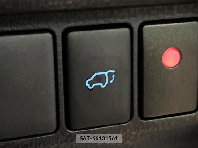 Toyota HARRIER HYBRID 2017-10 8280200-6