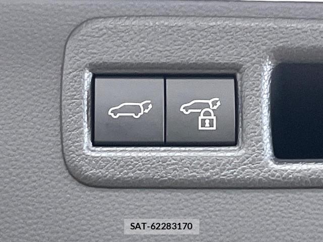 Toyota HARRIER HYBRID 2023-09 8280225-6