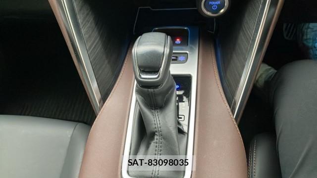 Toyota HARRIER HYBRID 2021-11 8280695-14