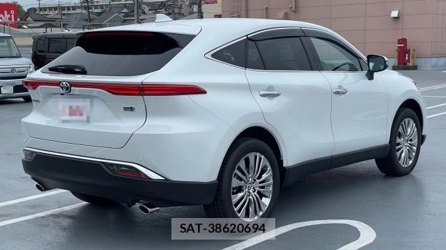 Toyota HARRIER HYBRID 2022-11 8281000-11