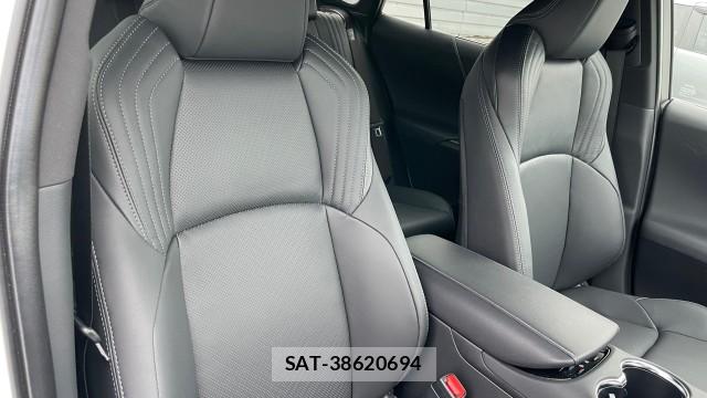 Toyota HARRIER HYBRID 2022-11 8281000-4