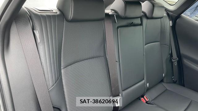 Toyota HARRIER HYBRID 2022-11 8281000-5